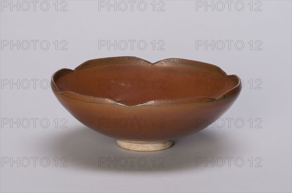 Persimmon Bowl, Northern Song dynasty (960–1127), 11th/12th century, China, Russet Yaozhou ware, light grey stoneware with russet-surfaced dark brown glaze, H. 4.3 cm (1 11/16 in.), diam. 11.7 cm (4 9/16 in.)