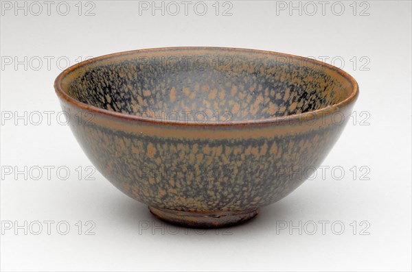 Teabowl, Jin dynasty (1115–1234), 12th century, China, Northern blackware, Cizhou type, stoneware with black glaze and overglaze russet flecks, H. 4.0 cm (1 9/16 in.), diam. 8.9 cm (3 1/2 in.)