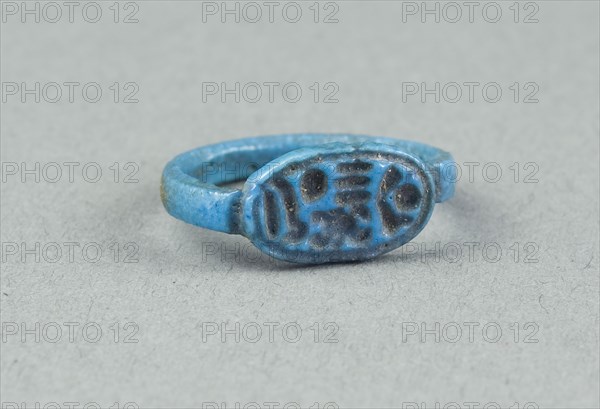 Finger Ring with the Throne Name of King Horemheb, New Kingdom, Dynasty 18, reign of Horemheb (about 1323–1295 BC), Egyptian, Egypt, Faience, 0.8 × 2.1 × 1.9 cm (5/16 × 13/16 × 3/4 in.)