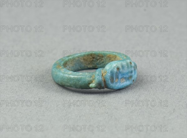 Ring: Amun-Ra, flanked by nb signs, New Kingdom, Dynasty 18 (about 1390 BC), Egyptian, Egypt, Faience, W. 0.6 (1/4 in.), diam. 1.9 cm (3/4 in.)
