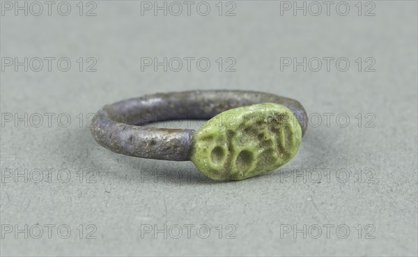 Finger Ring with the Throne Name of King Psusennes II, Third Intermediate Period, Dynasty 21, reign of Psusennes II (about 959–945 BC), Egyptian, Egypt, Faience, W. 0.5 cm (3/16 in.), diam. 1.9 cm (3/4 in.)