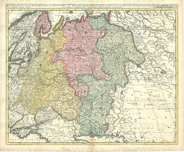 Map, Russia Alba, sive Moscovia regio valde extensa divisaque in regna, ducatus, principatus et provincias cum adjacentibus regnis cura Gerardi et Leonardi Valk, Gerhard Valk (-1726), Leonard Valk (1675-1755), Copperplate print