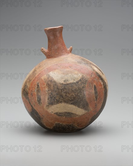 Quapaw, Native American, Bottle, between 1650 and 1750, fired clay, red, white and black slip pigment