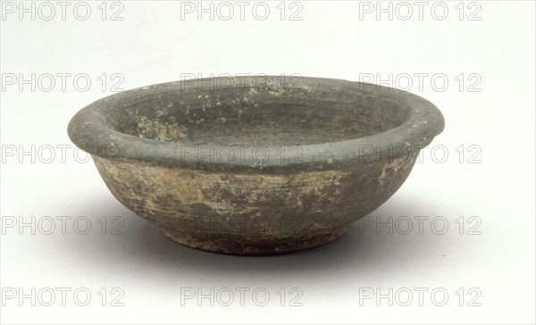 Etruscan, Bowl, mid 6th/5th Century BC, ClayFGDFSBSV, Height x Diameter: 1 1/8 x 3 1/2 in. (2.9 x 8.9 cm)