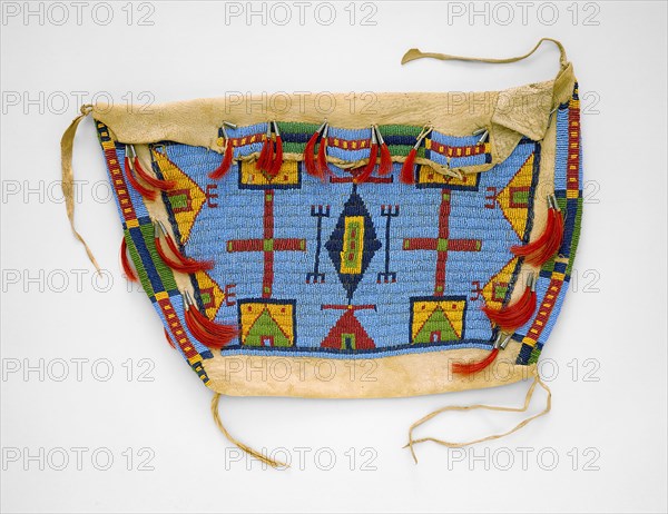 Sioux, Native American, Storage Bag, 1890, deerskin and glass beads, Overall: 13 1/2 × 20 × 1 3/8 inches (34.3 × 50.8 × 3.5 cm)