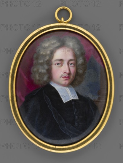 Portrait of the Protestant clergyman Archbishop of Trier Johann Hugo von Orsbeck 1634–1711. Painted by Peter Boy 1645–1727 st. and unknown painter. Subject: clergy Protestant in black toga with white tailcoat, male portrait waist-length, 3/4 right, quite young, lion wig gray, parted in middle with soft curls to the shoulders. He wears a transparent neck embellishment befka, a black garment fastened with numerous small buttons, and a black cape on the shoulders. Composition: bust 3/4 right; background with a wavy magenta curtain at left, a column at right, navy-gray sky with slightly lighter clouds. Object: foreign miniature, enamelled narrow semi-convex gilded-bronze border, reverse enamel in turquoise tones. Date: 1700. Place of origin: Germany. Medium/format: miniature; height 5.1 cm, width 4.1 cm. Reference: Halgard Kuhn, Der Frankfurter Goldarbeiter und Emailmaler Peter Boy d. A. um. 1650–1727., An oval pendant with a gold frame holds a painted portrait of a person with pale skin a...