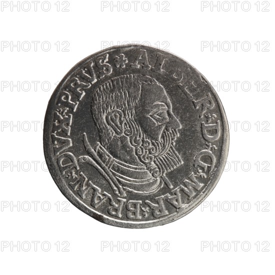 Trojak, Vogelwaider Vogelwaid, Eustachius mintmaster/publisher; Decius, Jost Ludwik fl. 1528–1535 co-creator, mint manager. Albrecht Hohenzollern Prince of Prussia; 1490–1568 — iconography: male busts in armour, stars. Obverse: male bust in armour in profile turned right; short hair, beard with sideburns. Rim inscription: *ALBERDG MAR BRAN DVX PRVS with continuous border and floral motifs between the words. Reverse: continuous border inscription in six lines: *III*/.GROSS:AR:/.TRIPLEX./ALBER:DVC./.PRVSSIE./*I537* 1537. Ducal Prussia 1525–1701, Königsberg. Coin; diameter 22.1 mm, weight 2.63 g, axis 50°., A round metallic coin with a worn surface showing an engraved profile of a bearded man facing right, with detailed hair and beard lines and a stylized collar; the coin features raised decorative edging and an outer ring of inscribed characters around the portrait; visible colors include silver, gray, and darker gray tones across the metallic surface.