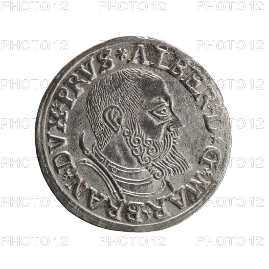 Trojak, Vogelwaider Vogelwaid, Eustachius mintmaster/publisher; Decius, Jost Ludwik fl. 1528–1535 co-creator/mint manager. Obverse: male bust in armour in profile facing right; short hair, beard with sideburns. Inscription around rim: *ALBER DG MAR BRAN DVX PRVS with continuous border and floral motifs between words. Reverse: continuous border with six-line inscription *III*/.GROSS:AR:/.TRIPLEX./.ALBER:DVC./.PRVSSIE./*I540* 1540. Ducal Prussia 1525–1701, Königsberg mint. Coin; diameter 22.4 mm, weight 2.49 g, axis 135°., A circular metallic object with a raised profile of a bearded man facing right, showing detailed hair texture and a curled beard, set within a bordered rim; the surface shows engraved decorative lines and relief features suggesting layered clothing or armor at the neck and shoulders; the object appears silver-gray with darker gray shadows in recessed areas and lighter silver highlights on raised surfaces, all set against a plain white background.