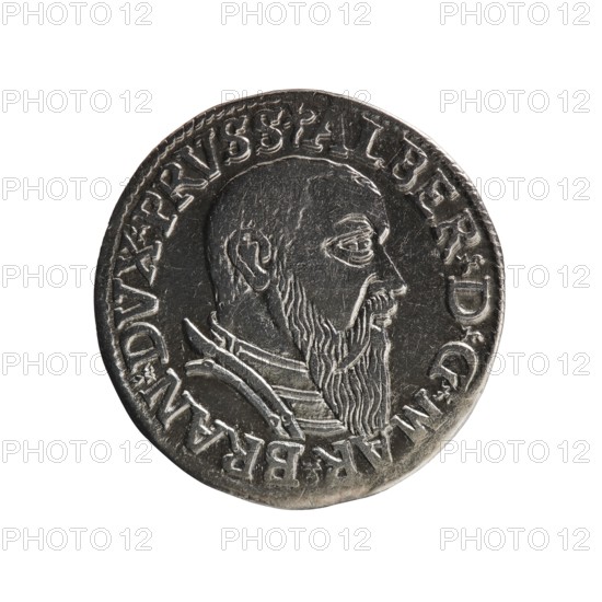 trojak; Straub Strawb, Heinrich mintmaster; Decius, Jost Ludwik fl. 1528–1535 co-creator, mint manager. Albrecht Hohenzollern Prince of Prussia; 1490–1568 — iconography: trefoils, male busts in armour. Obverse: male bust in armour in profile facing right; short hair, long beard with sideburns. In the rim an inscription beginning with a trefoil: -ALBER DG MAR BRAN DVX PRVSS; pearl border, plant motifs between words. Reverse: in the pearl border an inscription in six lines: -III-.GROSS:AR/.TRIPLEX./.ALBER:DVC./.PRVSSIE./-I54Z- . Denomination and date between trefoil marks. 1542. Ducal Prussia 1525–1701. Coin; diameter 21.3 mm; weight 2.49 g; axis 150°., A circular metallic coin with a raised profile of a bearded man facing right, showing detailed facial features and a long beard, surrounded by raised decorative edging and a band of raised characters around the rim; the coin surface shows worn areas and scratches; visible colors include silver, gray, dark gray, and black.