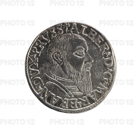 Trojak; Straub Strawb, Heinrich mintmaster/publisher; Decjusz, Jost Ludwik fl. 1528–1535 mint manager/co-creator. Obverse: male bust in armour in profile facing right; short hair, long beard with sideburns. In the rim an inscription beginning with a trefoil: -ALBER DG MAR BRAN DVX PRVSS pearl border, plant motifs between the words. Reverse: in the pearl border an inscription in six lines: -III-.GROSS:AR:/.TRIPLEX./.ALBER:DVC./.PRVSSIE./-I54Z- denomination and date between trefoil marks. Date: 1542. Place: Ducal Prussia Königsberg. Object: coin trojak; diameter 20.7 mm; weight 2.48 g; axis 90°., A circular metallic coin with a raised profile of a bearded man facing right, showing detailed hair and beard texture and a stylized ear and eye; the coin surface has a worn, slightly tarnished silver-gray appearance with darker recessed areas and lighter raised highlights; a decorative raised border encircles the portrait and there is a ring of raised characters around the edge; overall colors ...