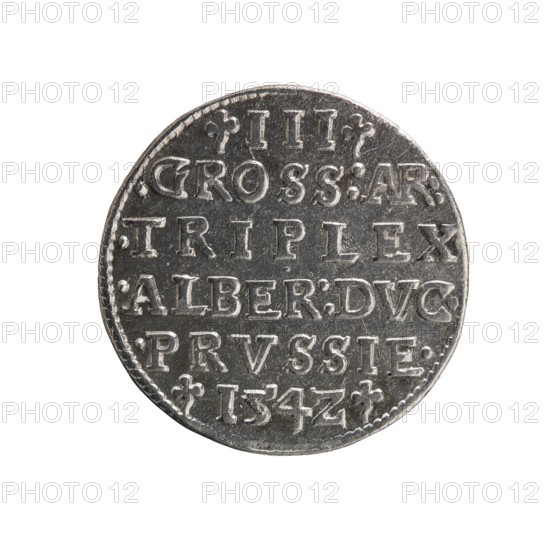 trojak, Straub Strawb, Heinrich mintmaster/publisher, Decjusz, Jost Ludwik fl. 1528-1535 mint manager/co-creator, Albrecht Hohenzollern Prince of Prussia; 1490-1568 - iconography, male busts in armour, trefoils. Obv.: Male bust in armour in profile turned to the right; short hair, long beard with sideburns. In the rim an inscription beginning with a trefoil: -ALBER DG MAR BRAN DVX PRVSS; pearl border, plant motifs between the words. Rev.: In the pearl border an inscription in six lines: -III-.GROSS:AR:/.TRIPLEX./.ALBER:DVC./.PRVSSIE./-I54Z-. The denomination and date are between the trefoil marks. 1542. Ducal Prussia 1525-1701, Königsberg mint. Coin; diameter 20.7 mm; weight 2.48 g; axis 90°., A circular metallic coin with a worn and slightly textured surface, showing raised design elements and recessed areas; the coin appears mainly silver and gray with darker gray patina in the recessed parts and lighter silver highlights on the raised edges; the rim has a beaded or dotted border and...