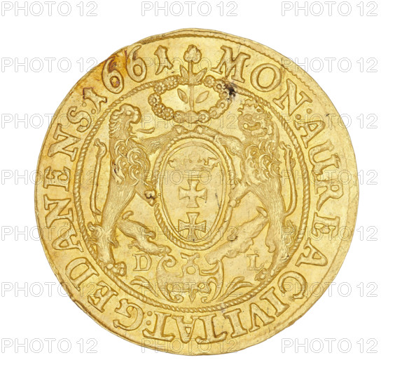 Gdansk ducat, Lesse, Daniel (1656–1685). John II Casimir Vasa (King of Poland; 1609–1672). Obverse: bust of the king with a crown in right profile, on the chest the Order of the Golden Fleece; within a rope rim the inscription IOH:CAS:DGRPOL.& SUEC..MDLRP. Reverse: Gdansk coat of arms held by two lions, at the top a wreath surrounding a flower, at the bottom a cartouche dividing the letters D-L; along the rim MON:AUREA CIVITAT:GEDANENS:1661. Coin, dia. 25–25.2 mm, weight 3.50 g, axis 350°.