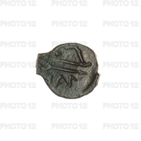 bronze coin, Pantikapaion; aw: head of beardless Satyr in an ivy wreath to the left; rw: bow and arrow to the right, inscription below; iconography: bow and arrow, head of Satyr; Satyr (mythology); arrows, bows, armament, weapon (iconographic); 1st half 3rd century BC; Cimmerian Bosporus, Pantikapaion; coin; weight 1.80 g; dimensions 12.7 mm × 14.7 mm