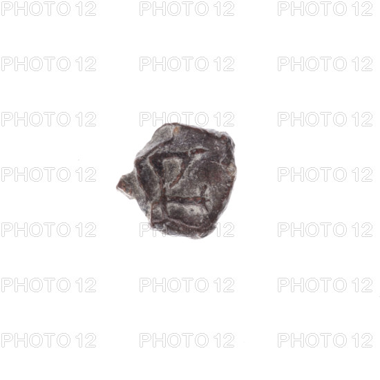 Fragment of a double-sided Drohiczyn seal. On one side, a cross with one arm ending in a triangle (ankh cross). On the other side, the letter 'C.' 11th–13th century. Poland, Drohiczyn. Depictions: drohiczyn seal; guild seals; customs house seals; town seals; seals with a cross; official seals; customs seals; seals with a letter.