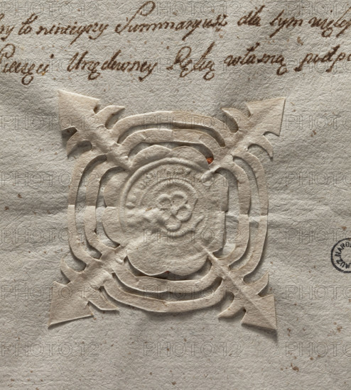 Round seal impression of the town of Slomnik, Sandomierz Voivodeship. In the cartouche a five-petaled flower (Poraj coat of arms). Illegible inscription on the rim. 1782, Poland.