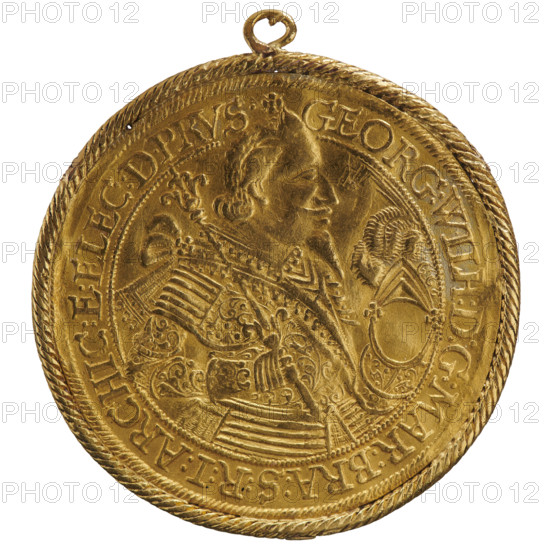 3 ducats (half-thaler die, coin in a frame with a lug), coats of arms, male busts in armour, George William Hohenzollern (Elector of Brandenburg; Duke of Prussia; 1620–1640) - iconography. Obv.: torso facing right in collar and decorative armour, girded with a sash, sceptre in right hand, helmet with raised visor and plume in left hand; the figure's head divides the inner border. In the rim, between the borders, an inscription beginning with a rosette: GEORG:WILH:D:G:MAR:BRA:S:R:I:ARCHIC:E:ELEC:D.PRVS. Rev.: under the ducal mitre a nine-field coat of arms escutcheon; on both sides of the shield D - K. In the rim, between the borders, an inscription ending with a heart and divided by a mitre, above which .1.6. - 35. +ANFANCK+BEDENCK+DAS+ENDE. Date: 1635. Place: Ducal Prussia, Königsberg. Coin diameter 41.4 mm (in a setting with a lug), weight 14.09 g, axis 0°.