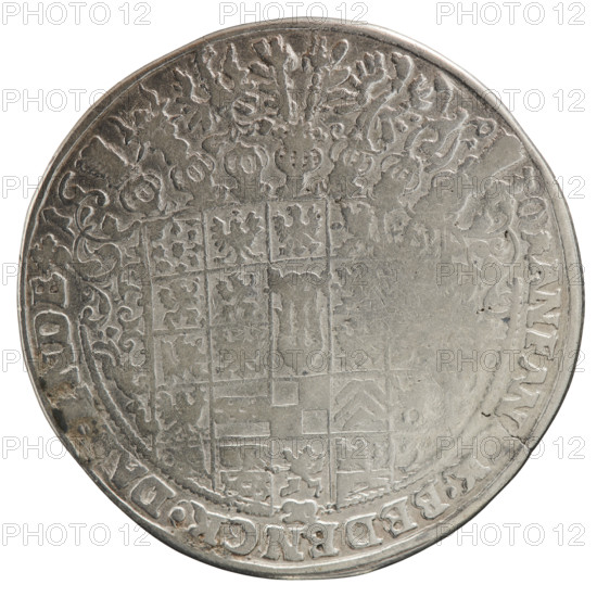 Thaler, ca. 1630. Obverse: male bust facing right in collar and decorative armour girded with a sash, sceptre in right hand, helmet with raised visor and plume in left hand; rim inscription beginning with a rosette GEORG:WILH:D:G:MARCHI:BRAN:SAC:ROM:IMP:ARCHIC:, L:DPRVS. Reverse: twenty-four-field coat of arms with ornaments topped with seven jewels; date numerals 16-30 separated by jewels; half-rim inscription ending with a heart, ANFAN, K.BEDENCK.DA, NDE, 1630. Iconography: George William Hohenzollern (Elector of Brandenburg; Duke of Prussia; 1620–1640). Issued in Ducal Prussia (1525–1701), Königsberg. Coin: diameter 44.6 mm, weight 28.2 g, axis 135°. Maker: Ernest Pfahler; engraver Kantor, Bogumil.