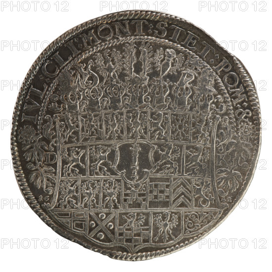 Thaler, obverse: torso facing right in collar and decorative armor girded with a sash, mace in right hand, helmet with raised visor and plume in left hand. In the rim, between the borders, an inscription beginning with a rosette between two rhombuses FRID:WILH:D:G:MAR:BRA:SA:ROM:IMP:ARCH:E:EL:D:PR. Reverse: 24-field coat of arms shield with ornaments, topped with seven jewels; on both sides of the shield letters D - K. Date numerals below, separated by a shield 16 - 42. In the upper half-rim, between the borders, the inscription IVL:CLI:MONT:STET:POM:&. 1642. Subject: Frederick William I Hohenzollern (Great Elector of Brandenburg; Duke of Prussia; 1620–1688) — Ducal Prussia (1525–1701), Königsberg. Coin: diameter 45.8 mm, weight 28.71 g, axis 60°.