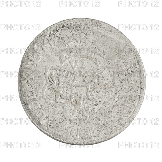 Obverse: In the rim a male bust in armor and a wig turned to the right, separating the inscription in the rim. Below the bust the letters 'GAH FRI .CASIM.DGIN.LIVON.' Reverse: Under a ducal mitre three coat-of-arms shields with the White Eagle, Pogon (Pursuit), and the Lion of Courland; above the value numeral 'VI.' In the rim an inscription separated by the mitre, 'RLAND.ET SEMGAL.DUX.1694.' Subject: Fryderyk Kazimierz Kettler (Duke of Courland and Semigallia; ruled 1682–1698). Maker: Hille, Gustav Adolf (fl. 1694). Date: 1694, Mitawa, Duchy of Courland and Semigallia. Object: coin, weight 3.39 g, axis 45°. Iconography: princely male bust in armor to the right; coats of arms (White Eagle, Pogon, Lion of Courland).