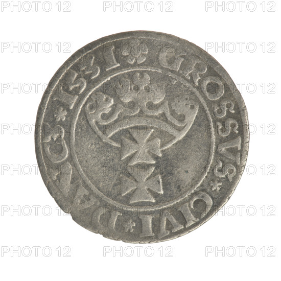 Gdansk grosz, Sigismund I the Old (King of Poland; 1506–1548). Silver coin (1531). Obverse: Crowned male royal bust in profile facing right; rim inscription between pearl-shaped borders: IS.REX.I.PO.DO.OCI.PRV. Reverse: Coat of arms of Gdansk; rim inscription between pearl-shaped borders: GROSSVS.CIVI.DANCZ.1531. Polish, Gdansk.