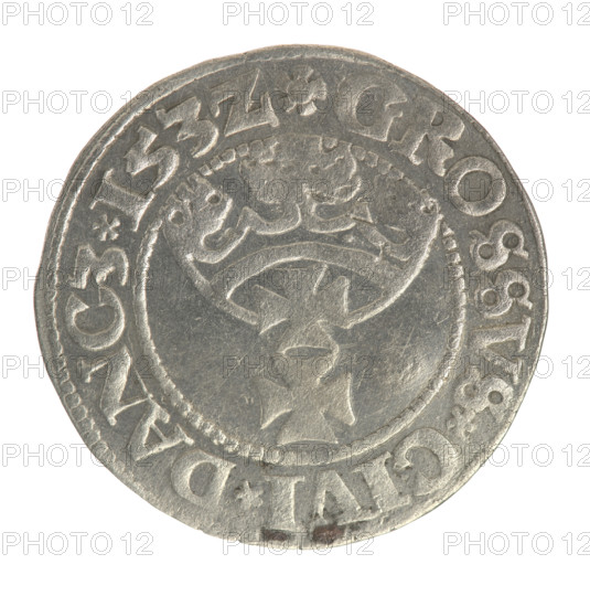Gdansk grosz, Sigismund I the Old (King of Poland; 1506–1548). Obv.: Crowned male bust in profile turned to the right; in the rim between pearly borders an inscription: .SIGIS.I.REX.PO.DO.TOCI.PR. Rev.: Coat of arms of Gdansk; in the rim between the pearl borders the inscription: .GROSSVS.CIVI.DANCZ.153Z. Date: 1532. Poland, Gdansk. Coin. Diameter 22.0–22.6 mm. Weight 1.85 g. Subjects: Polish coins; Jagiellonians (dynasty); royal/male bust iconography; Sigismund I the Old — iconography.