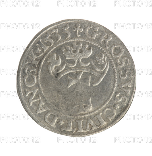 Gdansk grosz, Sigismund I the Old (King of Poland; 1506–1548). Jagiellonian-era coin. Obverse: Crowned male bust in profile turned to the right; in rim between pearly borders inscription: .SIGIS.I.REX.PO.DO.TOCI.PRVS. Reverse: Coat of arms of Gdansk; in rim between pearly borders inscription: GROSSVS.CIVIT.DANCZK.1535. Date: 1535. Poland, Gdansk. Coin; diameter 22.5–22.7 mm; weight 1.82 g.