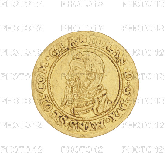 Ducat, Jan (Duke of Ziebice-Olesnica; 1536–1565). Silesia, Olesnica. Obverse: bust of Duke Jan with long beard, in rich attire, facing left, within a pearl rim; rim inscription divided by a rosette: IOHAN.DGDVX.MVNST.SLE.OLS.COM.GLA*. Reverse: within a pearl rim, five coats of arms of the Duchy of Ziebice-Olesnica (two Silesian eagles; a chessboard; diagonal stripes; and a heart field with horizontal stripes — the Silesian coat of arms and the diagonal and horizontal stripes also represent Zloty Stok and the Podebradowicz family); date 15-65 at left and right of the field. Inscription divided by a rosette between two pearl rims: MONETA.AVREA.NOVA.REICHSTEIN, 1565. Duchy of Olesnica (1313–1884). Coin; diameter 21.8 mm; weight 3.53 g.