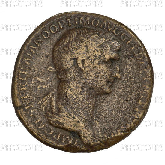 Sestertius, Trajan (53–117 CE; Roman emperor 98–117). Obverse: head of Trajan in laurel wreath facing right; rim inscription 'IMP CAES NER TRAIAN OPTIMO AVG GER DAC'. Reverse: Fortuna seated on a chair facing left, dressed in a waist-length robe, holding a ship's rudder in her right hand and a cornucopia in her left; inscription in field 'FORT RED SC'; rim inscription 'POPVLVSQVE'. Datation: 115–116 CE. Roman Empire; Rome. Coin; weight 25.05 g.