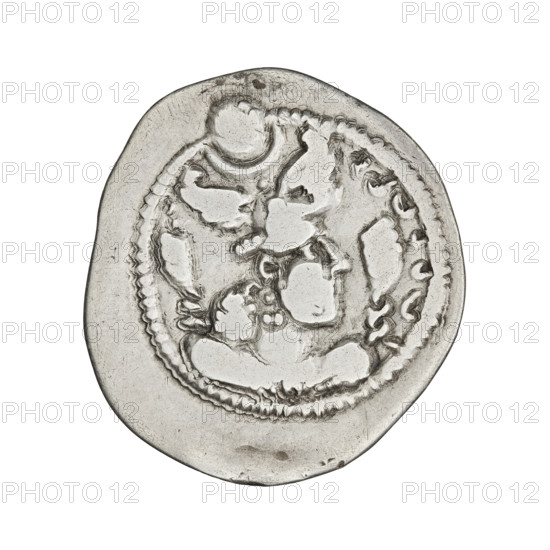 Drachma of Peroz I (ruler of Persia, 459–484). Obverse: bust of Peroz I facing right wearing a crown with wings; above it a crescent topped with a korymbos; Pahlavi legend. Reverse: fire altar; to the left the ruler stretching his hands to a star, to the right a priest stretching his hands to a crescent; signs/monograms on both sides; pearl rim; Pahlavi legend. Sassanid art; Persia (Iran). Coin: diameter 24.0–27.0 mm, weight 3.30 g.