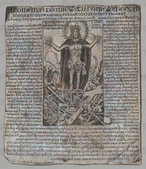 Jesus Triumphant in Eternal Love, Gorczyn, Jan Aleksander (ca. 1618–post 1695), graphic artist; Witke-Jezewski, Dominik (1862–1944); Jesus Christ; Gomulicki, Wiktor (1848–1919); crown of thorns; devotional depictions; halos; religious images; burning heart; Arma Christi (attribute). The composition depicts Christ Triumphant. The round hole at the top of the plate could have been used for hanging it on a wall; the plate shows reversed inscriptions prepared for printing. Date: 1661. Technique/format: graphic matrix / graphic plate. Dimensions: height 16.5 cm; width 14 cm; thickness 0.08 cm., A rectangular sheet with worn edges and a faded, uneven beige-gray background contains a central woodcut-style illustration framed by dense columns of fine, dark engraved text running along the sides and top and bottom; the central image shows a standing bearded male figure with long hair and a radiant halo around his head, wearing a dark cloak draped over his shoulders and a light cloth around his w...