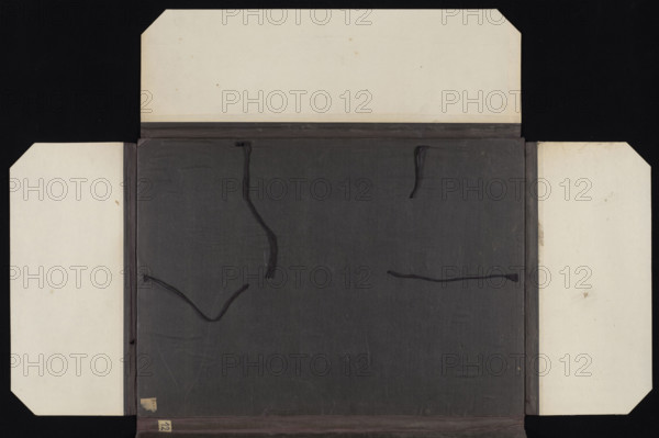 Cardboard portfolio finished with canvas and gilding made for the album Monumenta Regum Poloniae Cracoviensia; graphic portfolio, ca. 1900; height 74 cm, width 55 cm.
