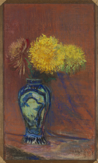 Yellow Chrysanthemums in a 'Chinese' Vase, Wyczólkowski, Leon (1852–1936), painter, flowers, still lifes, Japanism (style), Poland, Polish pastels, 1909, Kraków, pastel, height 71.5 cm, width 42.8 cm