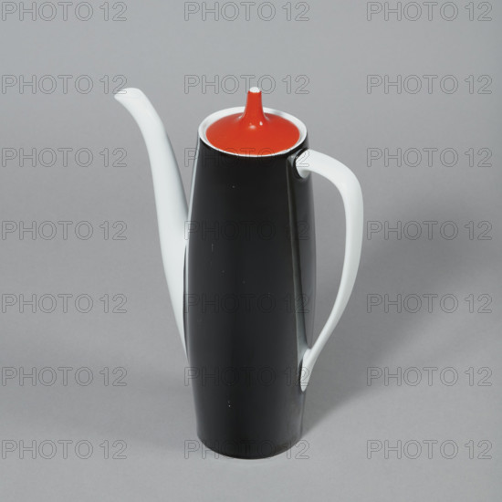Coffee pot from the 'Goplana' set, Cmielów SA Porcelain and Ceramic Products Factory (1920–1939; 1946–1951), manufacturer Potacki, Wincenty (1904–2001); Polish porcelain; style 1955–1965; colored porcelain; dated 1960–1962; made in Cmielów; vessel.
