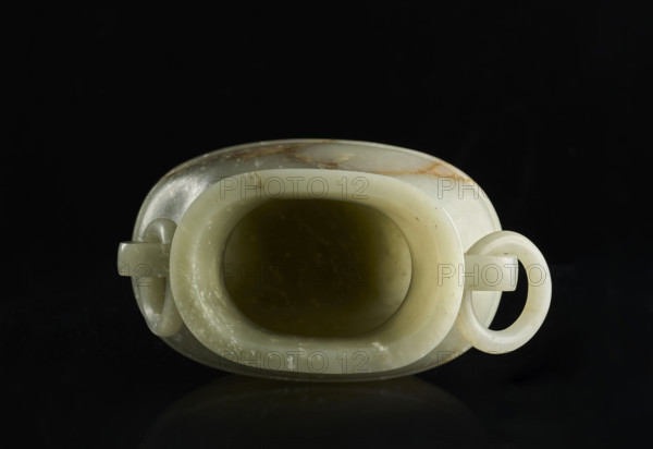 Vase; maker: Rubiec-Masalski, Fyodor Vasilyevich (1865–1920?); Chinese art; Chinese; maker: Tulisov, Jerzy (1943– ); Qing (1644–1911); ceremonial/ritual/decorative vessel; Qing (style); 19th century; China; vessel; height 28.8 cm; width 17.0 cm