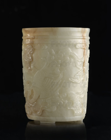 Brush vessel, Chinese, Qing (1644–1911), 19th century, China; attributed to Rubiec-Masalsky, Fyodor Vasilyevich (1865–1920?); porcelain vessel, height 12.2 cm, width 9.0 cm; decorated with bats, dragons, phoenixes (fenghuang), clouds; associated with writing instruments, officials, scholars; Qing (style); Chinese symbols.
