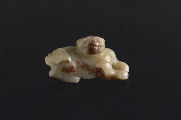 Lion paperweight; maker: Rubiec-Masalski, Fyodor Vasilyevich (1865–1920?); material: paperweight; subject: lions, scholars, writing instruments, officials; culture: Chinese; style: Qing (1644–1911), Qing (style); date: 18th–19th century; dimensions: height 6.0 cm, width 3.4 cm; artist associated: Tulisov, George (1943– ).