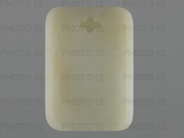 Ink stone; maker: Rubiec-Masalski, Fyodor Vasilyevich (1865-1920?); Chinese art; Chinese; Tulisov, George (1943- ); Qing dynasty (1644–1911); decorated with peony flowers and floral ornament; associated with scholars' writing implements; 19th century; China; vessel; height 7.0 cm, width 5.6 cm, depth 1.0 cm.