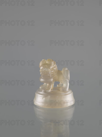 Ding-type incense burner with cover, lions, ceremonial vessels, fo, incense burners, Chinese art, Chinese, 20th century, decorative vessel; height 12.0 cm, width 11.0 cm, depth 7.5 cm