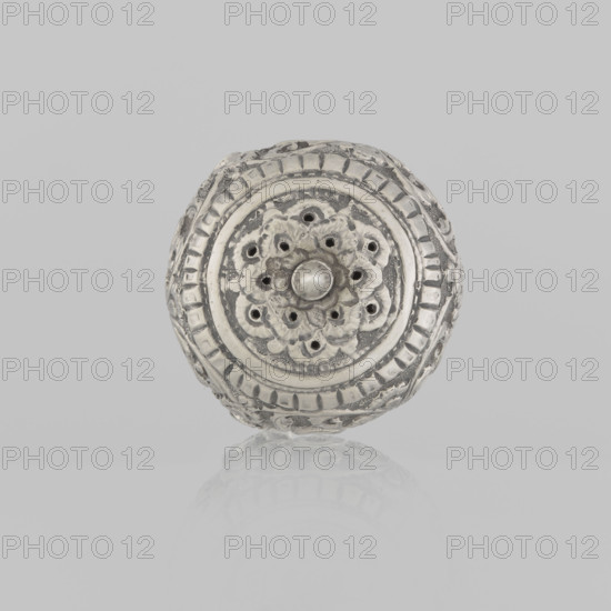Salt cellar; Indian; 19th century; India; vessel for salt or spices; plant tendril and floral motifs; plant ornament; height 5.0 cm; diameter 4.0 cm WQXBCFS