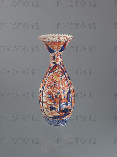 Vase with peonies, Imari, Meiji period (1868–1912), decorated with sakura and phoenix (hoo) motifs, floral and plant designs; Japan, 19th–20th century; ceramic vessel, height 38.0 cm, diameter 14.0 cm.
