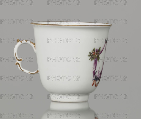 Tall chalice cup, Koenigliche Porzellain Fabrique, Meissen (1710–1763), manufacturer, ca. 1750; Meissen; vessel; height 7 cm, width 7.2 cm