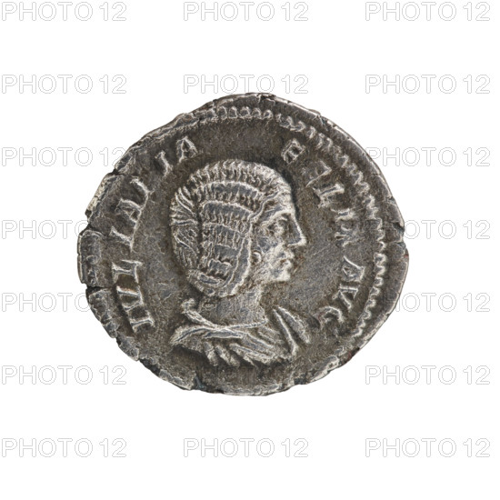 Denarius of Caracalla (188–217; Roman emperor 198–217) featuring Julia Domna (ca. 160–217; Roman empress 193–211). Obverse: IVLIAPIA FELIX AVG — bust of Julia Domna facing right, pearl border. Reverse: DIANA LVCTFERA — Diana standing straight, head turned left, holding a lit torch in both hands, pearl rim. Date: 211–217, Rome, Roman Empire (27 BC–476). Coin; diameter 17.5 mm, weight 2.85 g.
