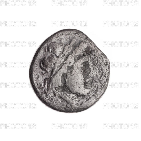 Victoria, publisher; Jupiter (mythology) — Jupiter's head with laurel wreath (obverse); Victoria (personification) crowning a trophy turned to the right (reverse). Maker: Wladyslaw Semerau-Siemianowski (1849–1938). Inscription on reverse. Date: 211 BC, Roman Republic (505–27 BC). Rome. Coin: diameter 16.0 mm, weight 2.70 g, axis 225 degrees.
