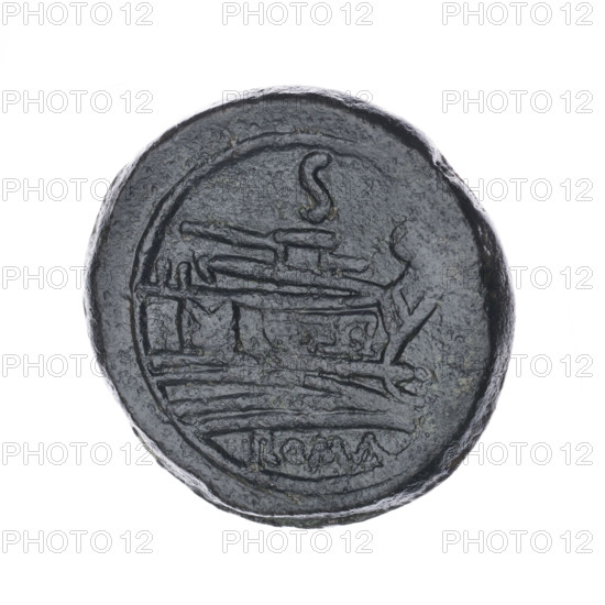 Semis; publisher; ship's prow (iconographic); head of Saturn (iconographic); Saturn (mythological); ships. Obv.: Head of Saturn in laurel wreath at right; behind it value mark S. Rev.: Ship's prow at right; above value mark S; below inscription ROMA. After 211 BC, Roman Republic (505–27 BC), Rome. Coin; dia. 29.0 mm; weight 19.52 g; axis 180°.