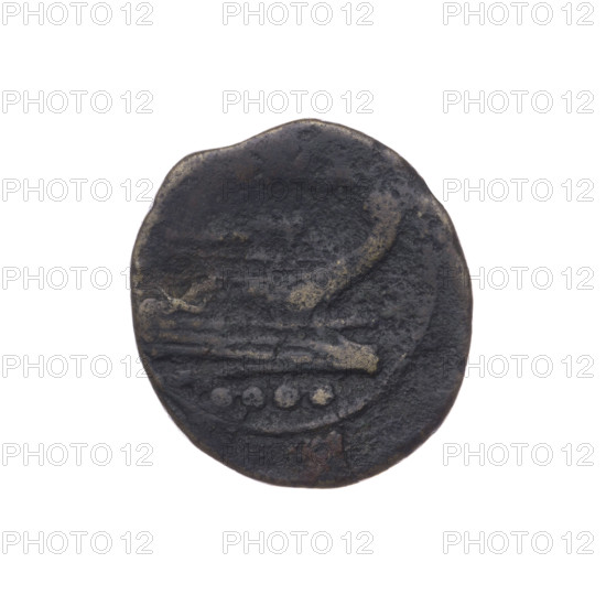 triens; ship's prow (iconographic); head of Minerva (iconographic); Minerva (mythological); helmets; ships; Corinthian helmets. Obverse: Head of Minerva in a Corinthian helmet facing right; above the value mark oooo. Reverse: Ship's prow facing right; above the inscription MA; below the value mark oooo. After 211 BC; Roman Republic (505–27 BC); Rome. Coin; diameter 22.0 mm; weight 10.87 g; axis 180 degrees. WQXBCFS