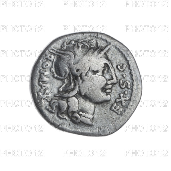 Denarius of M. Sergius Silus, 116–115 BC. Obverse: helmeted head of Roma right; before it the inscription EX.SC; behind it the sign of value X (crossed out) and the inscription ROMA. Beaded border. Reverse: galloping horseman left with a sword and a severed head; below the letter Q and the inscription M.SERGI; below the line the inscription SILVS. Roman Republic; Rome; coin; diameter 19.4 mm; weight 3.87 g; axis 225°. Makers/issuer: M. Sergius Silus. Subjects: Roma, helmets, riders, swords, horses, severed heads.