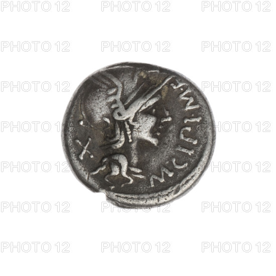 Denarius; maker: M. Cipius (publisher, fl. 115–114 BC). Obverse: Head of Roma wearing helmet facing right; in front, inscription M·CIPI·MF; behind, sign of value X; pearl border. Reverse: Victoria riding a biga right, holding reins in left hand and a palm branch in right; rudder below; inscription OMA under the line; pearl border. Attributes: horses, helmets, palm branches, rudders. Date: 115–114 BC. Period: Roman Republic (505–27 BC). Place: Rome. Medium: coin. Diameter 16.4 mm; weight 3.79 g; axis 0°.