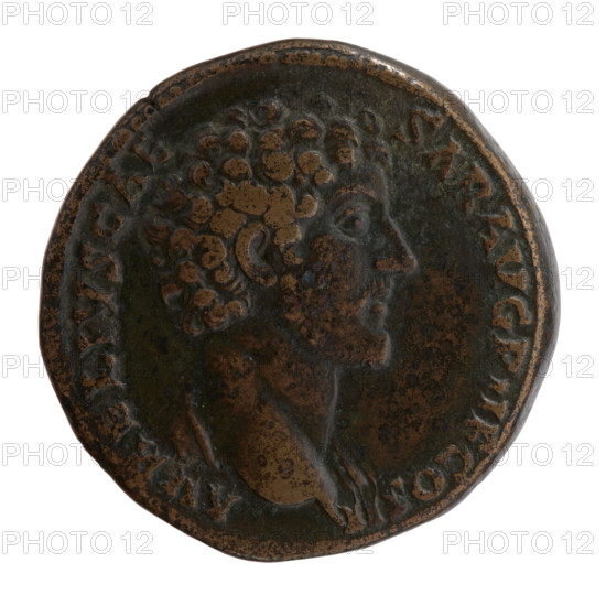Sestertius, Marcus Aurelius (121–180; Roman emperor 161–180), (caesar 139–161), Antoninus Pius (86–161; Roman emperor 138–161), issuer. Obverse: Head of young Marcus Aurelius uncovered, with drapery on the left shoulder, right; legend: AVRELIVS CAESAR AVG PII F COS II. Reverse: Marcus Aurelius on a slowly moving quadriga to the right, holding in his left hand a scepter topped with an eagle; in the field: SC. Date: ca. 145–147. Roman Empire (27 BC–476). Coin; diameter 30.0 mm, weight 27.3 g, axis 0°.