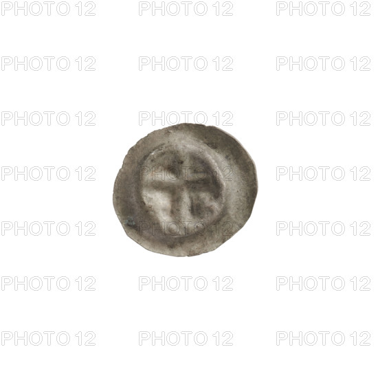 Denarius bracteate, one-sided coin featuring a Latin cross with slightly widening arm tips; on both sides of its longer arm are equal-armed crosses, the right-side cross slightly diagonal. Iconography: Latin cross, equal-armed crosses. Associated with the Teutonic Knights/State of the Teutonic Order, ca. 1317/1318–ca. 1327/1328. Diameter 15 mm, weight 0.21 g.