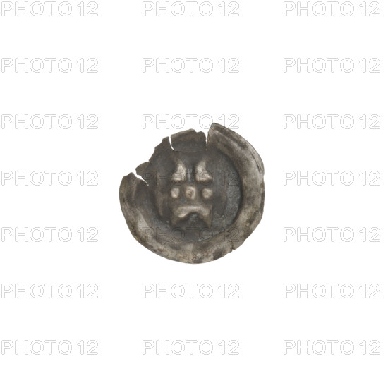 Denarius bracteate, one-sided coin depicting a gate (Gate II) topped with three pillars each surmounted by spheres; a cross under the gate vault. Teutonic Knights (Order). ca. 1327/1328–ca. 1337/1338. Coin (one-sided). Diameter 14.7 mm; weight 0.20 g.